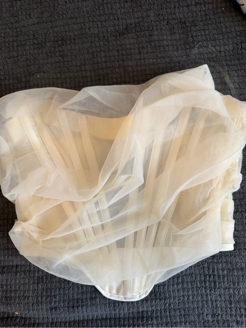 House of CB White Ruffled Mini Dress - Picture 5 of 12